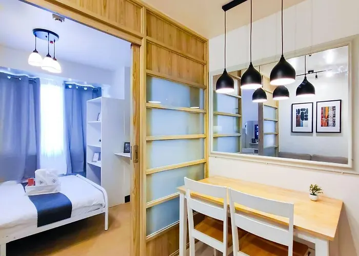 Citispace 1br Condotel At Ridgewood Towers Near Bgc Airport #rw09a Apartamento